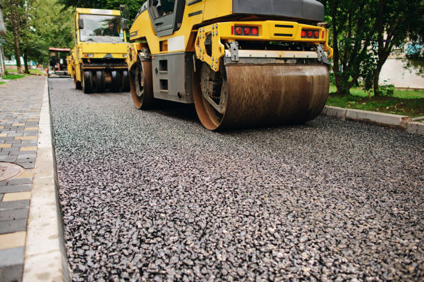 Best Driveway Paving Company  in Conway, FL